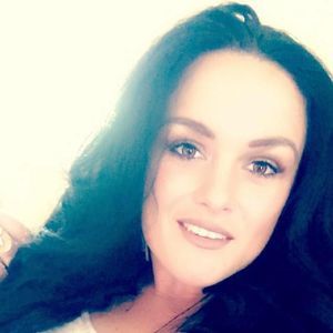 Meet your Posher, Torri